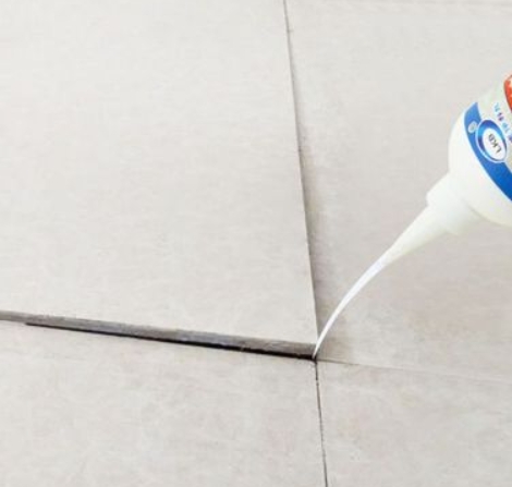 紫云瓷砖空鼓维修公司分享卫生间瓷砖脱落的原因可能有以下几点